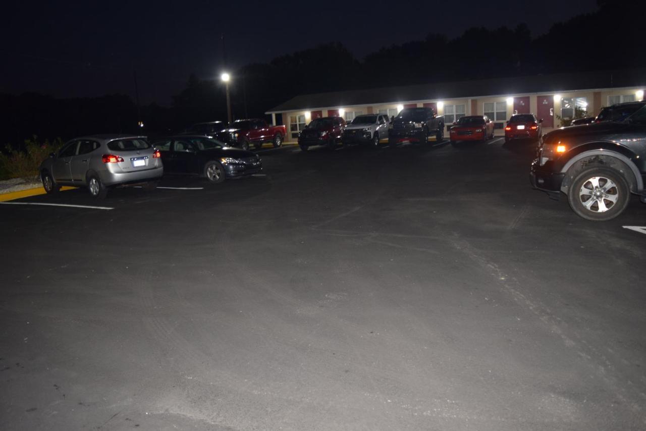 White Oaks Motel Pennsville/Carneys Point Dış mekan fotoğraf