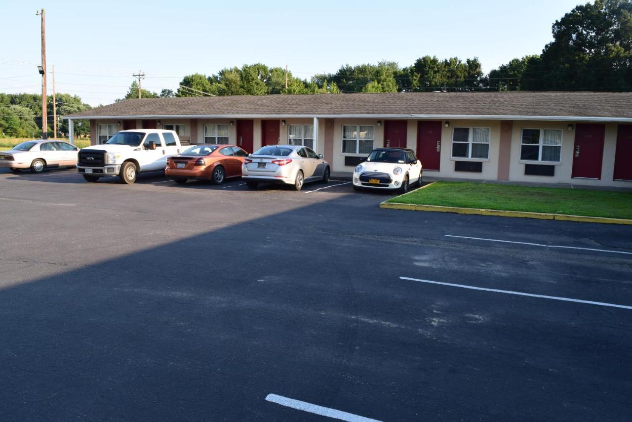White Oaks Motel Pennsville/Carneys Point Dış mekan fotoğraf