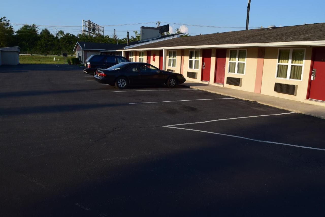 White Oaks Motel Pennsville/Carneys Point Dış mekan fotoğraf