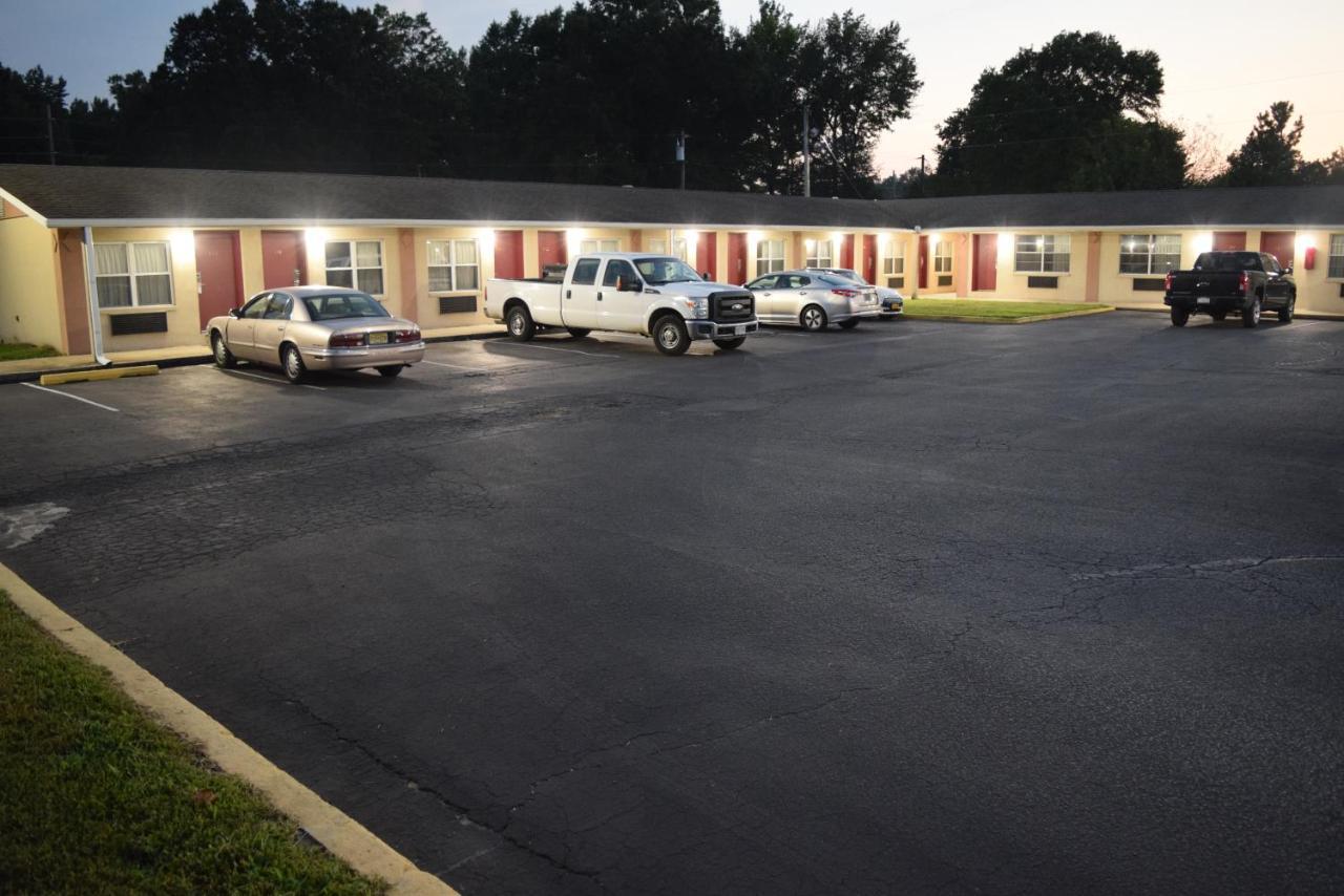 White Oaks Motel Pennsville/Carneys Point Dış mekan fotoğraf